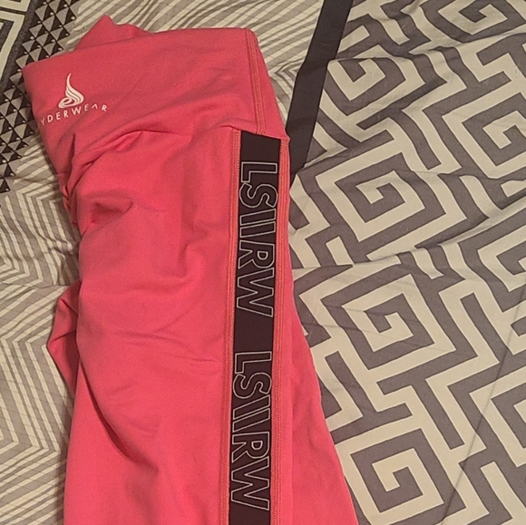 Leggings - Picture 8 of 9